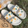 Boty - dámské boty - dámské letní pantofle s potiskem anansů - pantofle - dámské pantofle