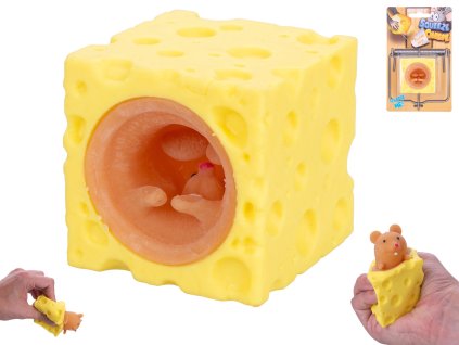 syr strecovy 5x5x5cm s vyskakujici mysi na karte