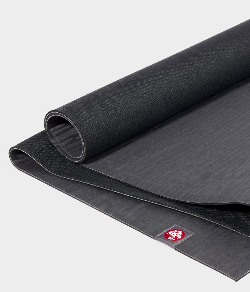 Manduka eKOlite® Mat jógaszőnyeg Charcoal 180 cm x 61 cm x  4 mm