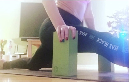 Bodhi Yoga Bodhi Asana brick hab jóga tégla 22 x 11 x 7 cm Szín: Fekete