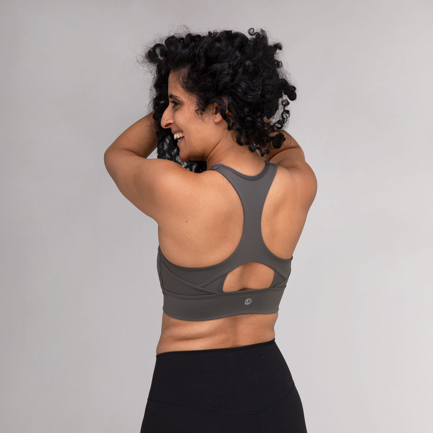 Bodhi Niyama Essentials Ella Racerback sportmelltartó szürke Méret: L