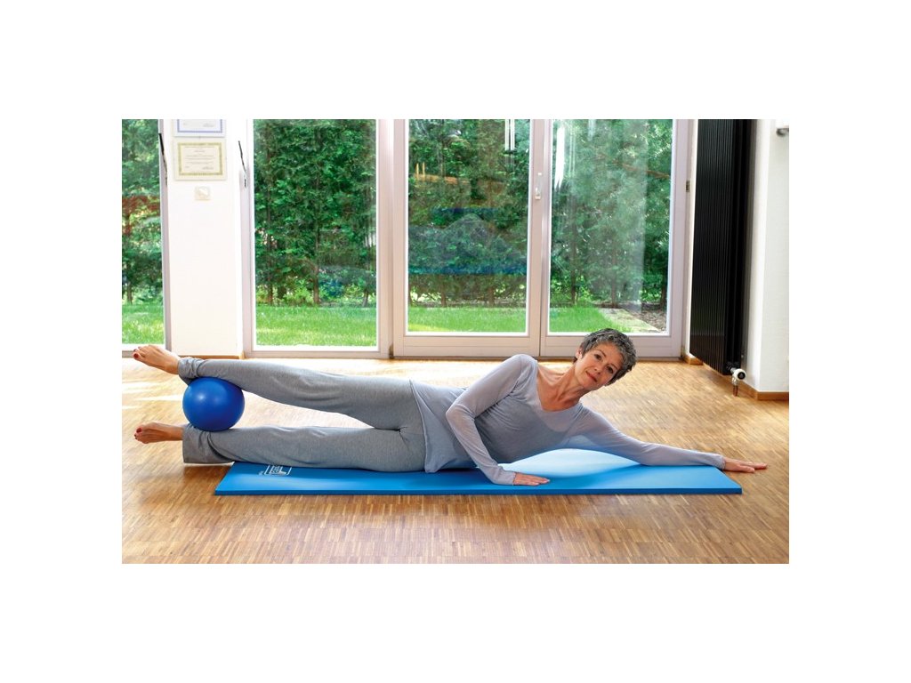 Sissel Pilates Ball Puha labda Pilateshez 3 méret Szín: Kék 22 cm