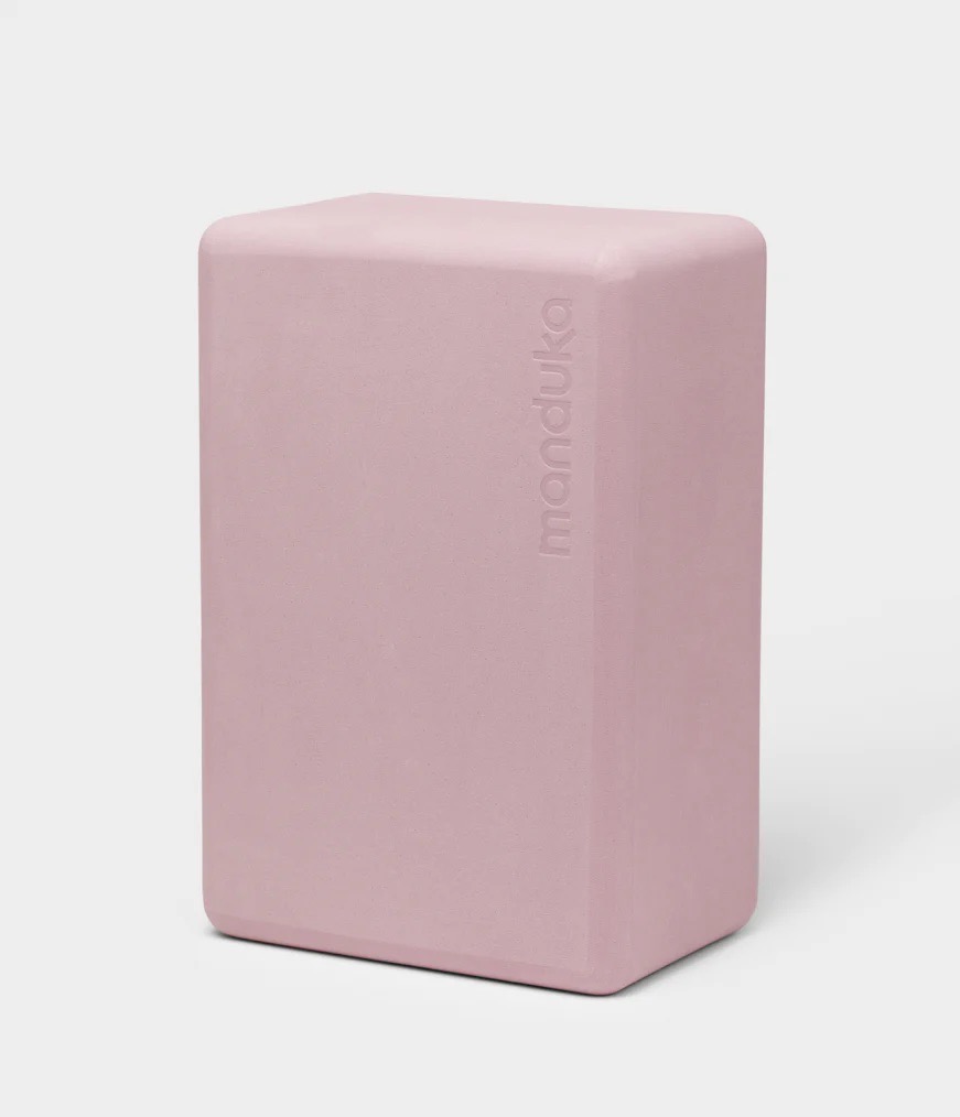Manduka újrahasznosított hab jógablokk 23x15x10 cm Szín: Sötétzöld