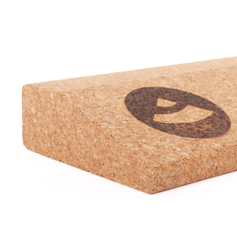 Bodhi Yoga Cork Wedge XL ék alakú parafatömb 60 cm
