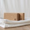 yklx yogablock 2x auf decke 1500px strednej veľkosti