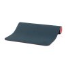 887dbl yoga meditation pilates yogamatte flow dunkelblau orange halb gerollt