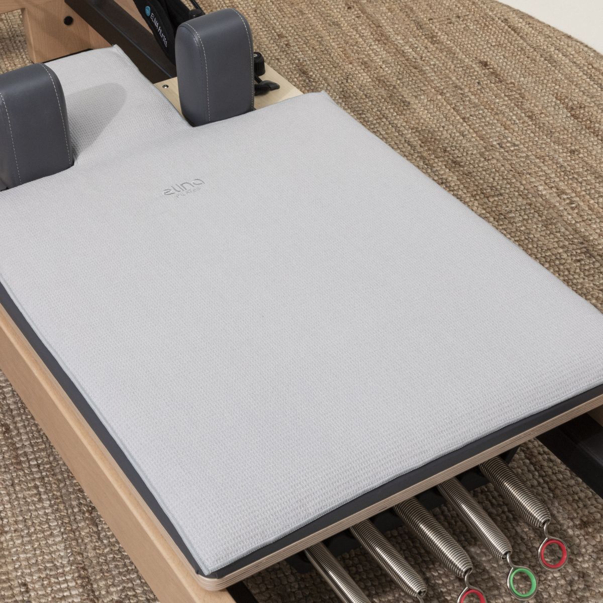 Elina Pilates Prosop Pilates Elina pentru Reformer, prosop antiderapant pentru Pilates Reformer Culoare: Soft Grey