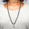 401sgbm yoga mala armband grüner serpentinit mit charm kette