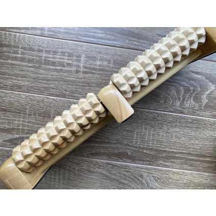 Bodhi Masážny drevený valček na nohy 32cm