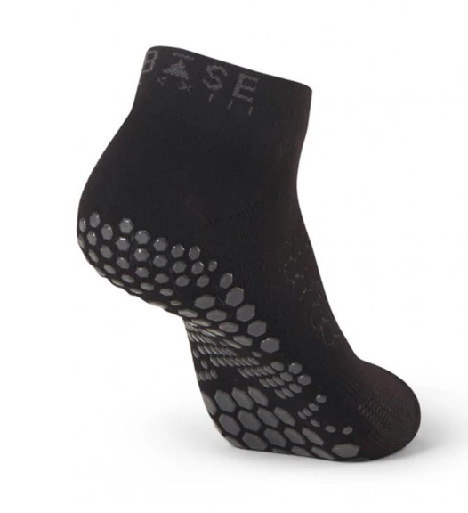 Base 33 športové protišmykové ponožky Low Rise Grip nízke čierne Veľkosť: M 39-42,5