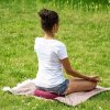 bodhi yoga meditacny vankus yogi moon mini eco plneny pohankou 33 x 13 x 17 cm 1