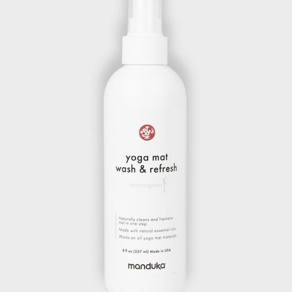 Manduka Mat Wash & Refresh Spray čistič a osvěžovač podložky na jógu 227 ml Vůně: Lemongrass (Citronová tráva)