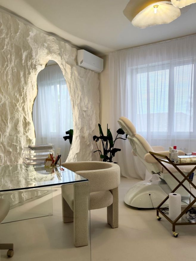 Naše skalné panely HARD Rock tentoraz našli miesto v estetickej klinike @luxury_glamour_clinic a výsledok vyzerá ešte...