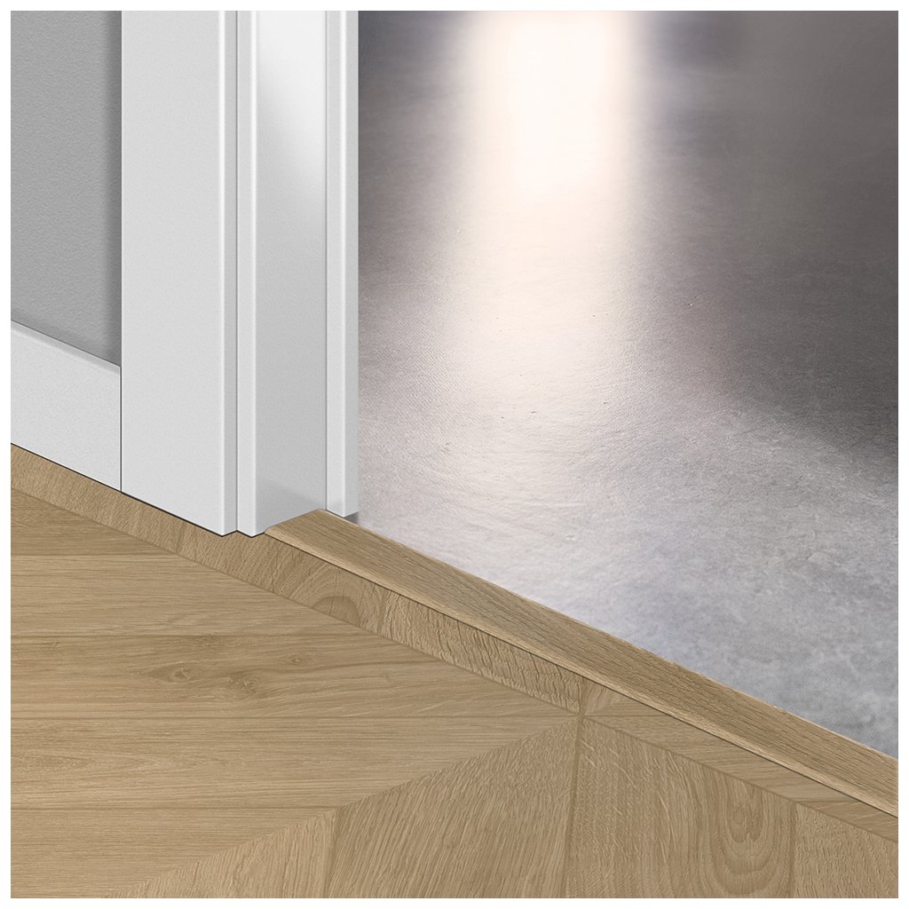 10966 multifunkcni podlahova lista quick step incizo dub chevron stredni qsincp04160