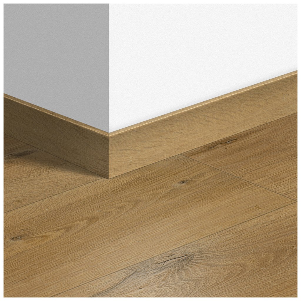 9082 soklova podlahova lista quick step standard dub jemny prirodni qssk01855