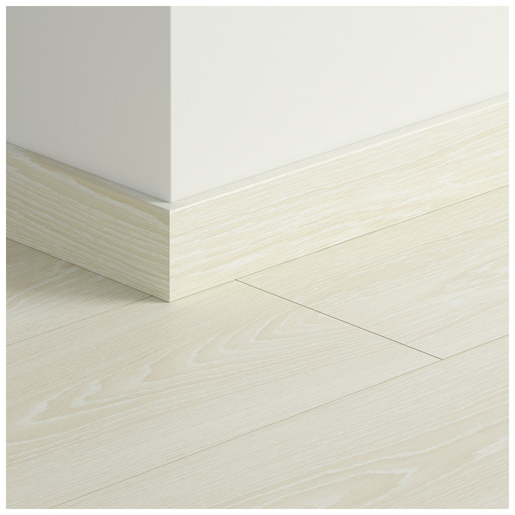 9097 soklova podlahova lista quick step standard dub ojineny bily qssk05798