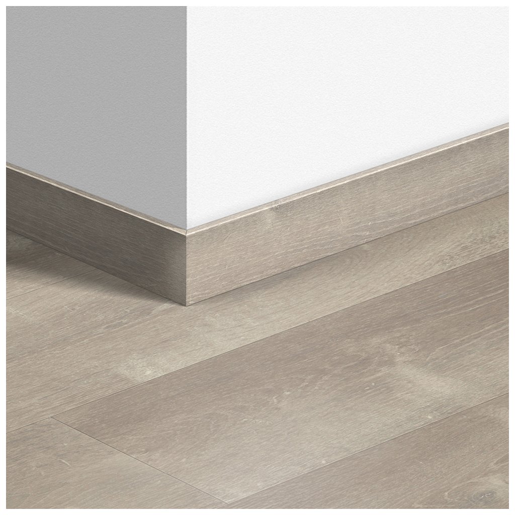 9949 soklova podlahova lista quick step standard dub pisecna boure teply sedy qsvsk40083