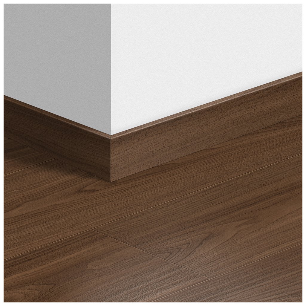 9586 soklova podlahova lista quick step standard qssk04761