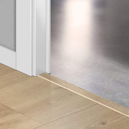 10807 multifunkcni podlahova lista quick step incizo poustni dub svetly prirodni qsincp03550