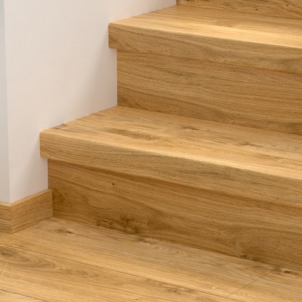 10384 schodova podlahova lista quick step small plank klasicky dub prirodni qsvstrbsp40023