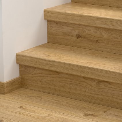 10399 schodova podlahova lista quick step small plank venkovsky dub prirodni qsvstrbsp40025