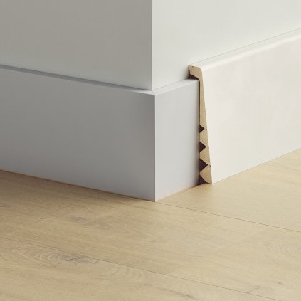 10351 soklova podlahova lista quick step prekryvna natiratelna podlahova lista qsiskrcover