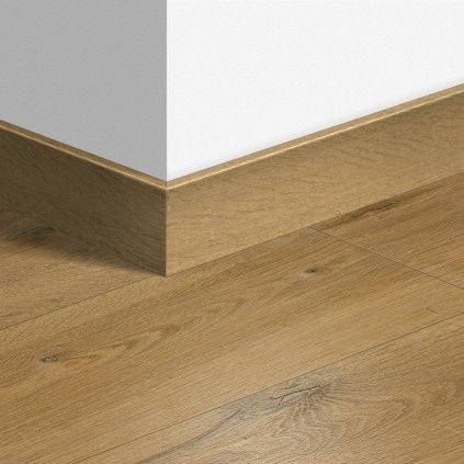 10111 soklova podlahova lista quick step wood dub jemny prirodni qspskr01855