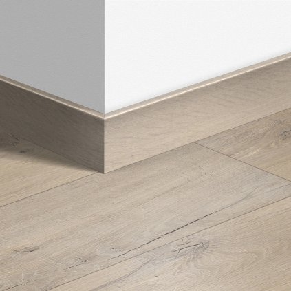 9409 soklova podlahova lista quick step wood dub jemny svetla qspskr01854
