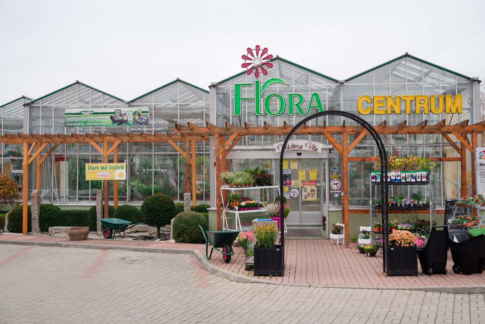 Flora centrum Bohatice