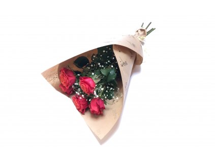 Kytice Romana - růže, gypsofila