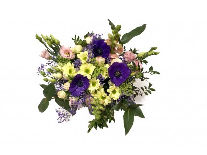 Kytice Tamara - anemone, eustoma, minirůže, hledík, chrysantéma