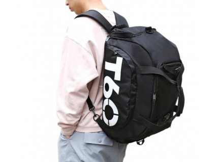 Černý sportovní batoh 2v1 pro trénink a cestování, nylon, rozměry 45x25x30 cm