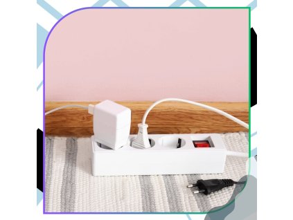 PRODLOUŽOVACÍ KABEL 3 zásuvky GRUNDIG prodlužovací kabel 1,5 m s vypínačem