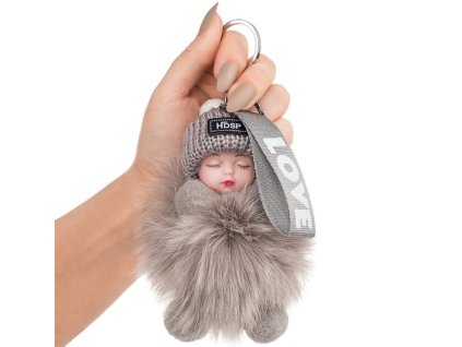 Přívěsek na klíče Panenka Láska, 16 cm x 8 cm, syntetický materiál a slitina neušlechtilých kovů