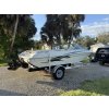 2000 SeaRay bowrider 180