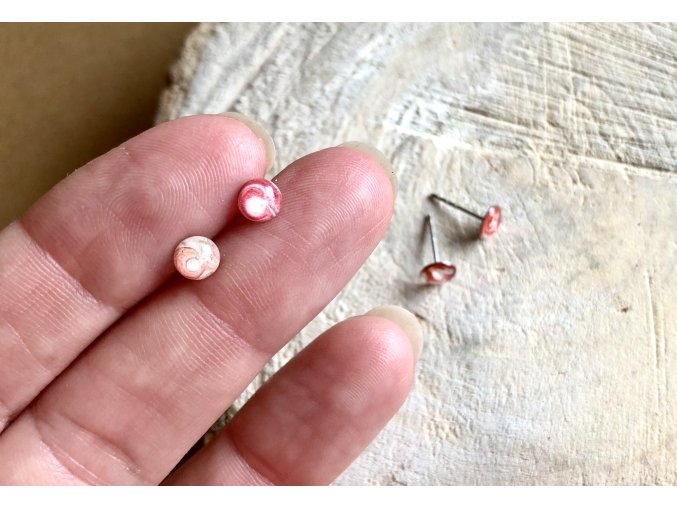 FD4EDEC7 8B08 4841 BDA9 FCC1943FBFCD