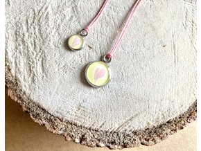 Kulatý náhrdelník srdce 1+1 pro maminku a dítě žluto-růžový