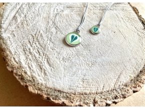 Kulatý náhrdelník srdce 1+1 pro maminku a dítě zelený
