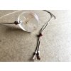 Průhledný čtyřlístek kulatý s červeným Jaspisem regalitem