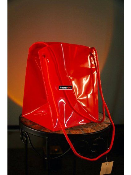 Červená taška 22x30