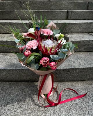 Těšíme se na Vás. S láskou, DeluxeFlowers. ❤️ #kvetiny #flowers #czech #praha #kvetinarstvi #flower #prague #spring...