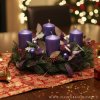 Fialový adventní věnec přírodní