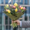 Jarní kytice tulipánů k MDŽ