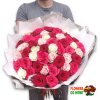 Barevná kytice růží