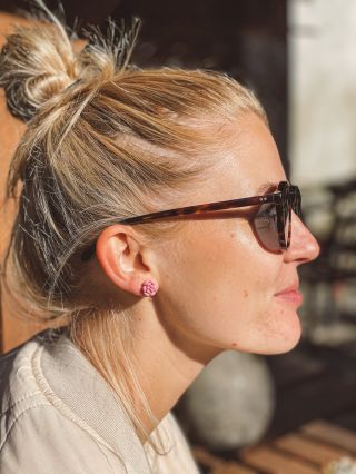 Co takhle k Valentýnu kytky, co vydrží? 🌸 Máme už přes 70 odstínů hned v několika provedení. Najděte si ty své. 😍 #flowerski