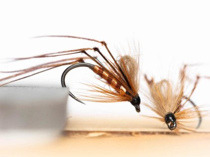 copper brown cdc hopper dry fly fse579