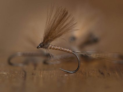 cdc dun special elk body dry fly fse001