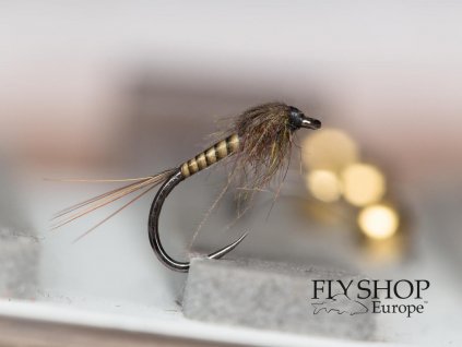 Nymfa Brown Olive Emerging Nymph