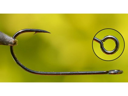 RedBass 815 Spinning & Cherabushka Hooks - Barbed (10 Pack)