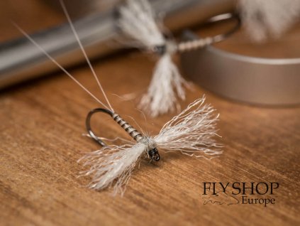 Natural Spinner Dry Fly